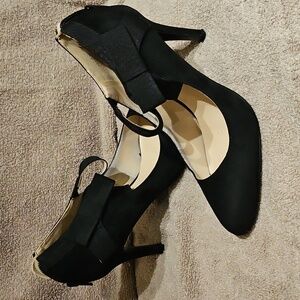 Nine West Black Suede Bow Ankle Heel- Size 6M